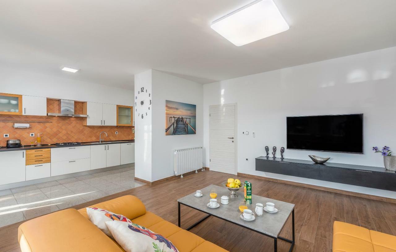 Apartments Vita Porec Exterior photo